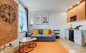 Frida Apartment By Lookap